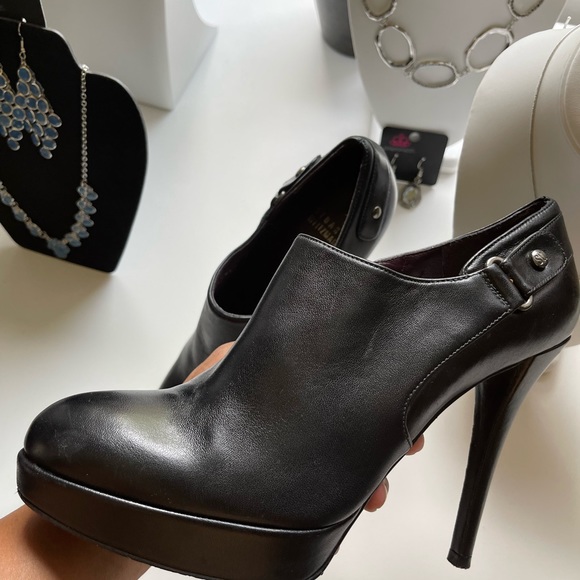 Stuart Weitzman booties - Picture 4 of 7